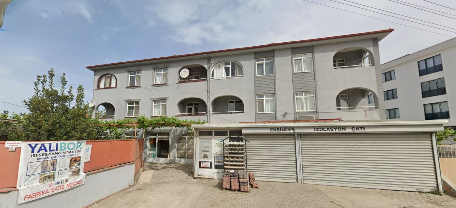 Ekşioğlu Kardeşler Çınar Apartmanı